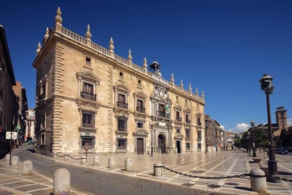Holiday Granada Plaza Nueva エクステリア 写真